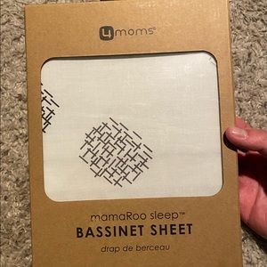4Moms MamaRoo Sleep Bassinett Sheet White Crosshatch